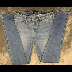 Low rise Hollister jean leggings